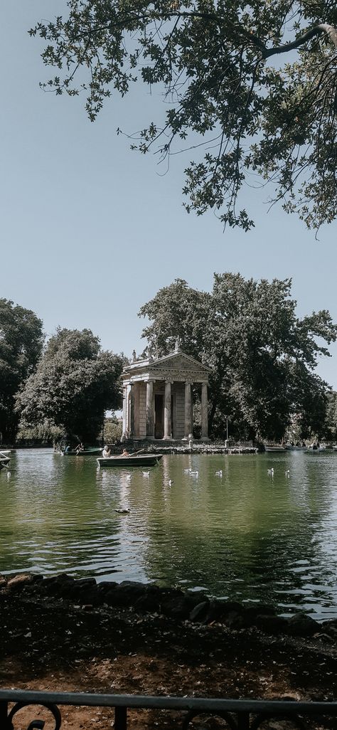 Italy - Tuscany - Travel - City trip - Aesthetic - Summer - Italian summer - lake - Temple - Rome - Date Idea - European summer - Nature - Architecture Date Idea, Italian Summer, City Trip, European Summer, Tuscany, Rome, Temple, Lake, Italy