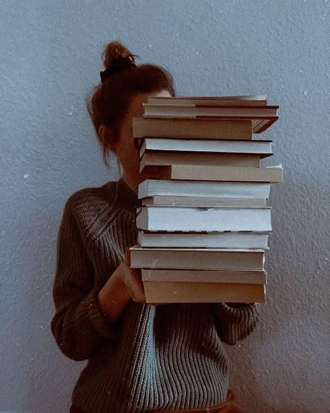 Book Photography Instagram, Bookstagram Ideas, Bookstagram Inspiration, Book Instagram, Photography Instagram, Book Photography, Book Aesthetic, Photo Inspo, Photography Ideas