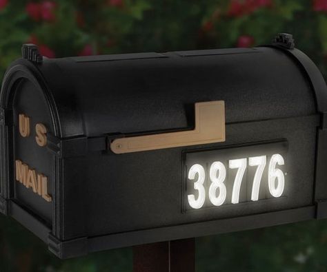 Make it easy for others to find your house at night with the solar illuminated mailbox. The mailbox's innovative design features solar powered address numbers that store energy all day long so that they can shine brightly into the wee hours of the night. Number Lights, Solar House Numbers, Black Mailbox, Illuminated House Numbers, Mailbox Address, Hammacher Schlemmer, Lantern String Lights, Solar System Planets, Solar House