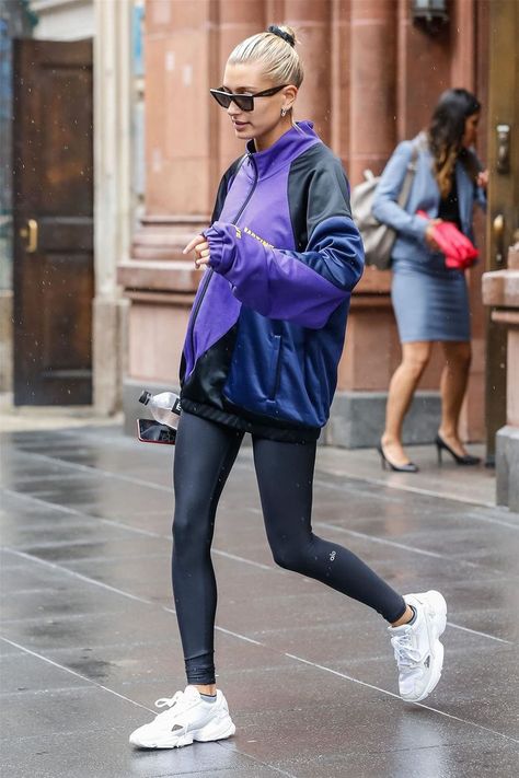 Exercise Wear For Women, Celebrity Activewear, Celebrity Workout Style, Celebrity Athleisure, Gym Ootd, Workout Classes, Sports Bra Outfit, Pilates Outfit, Fitness Fashion Outfits