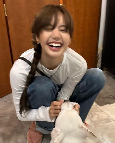 Lalisa Money, Lisa Blackpink Instagram, Blue Ivy, Lisa Bp, Lisa Blackpink Wallpaper, February 9, Lisa Rosé, Lalisa Manobal, Her Eyes