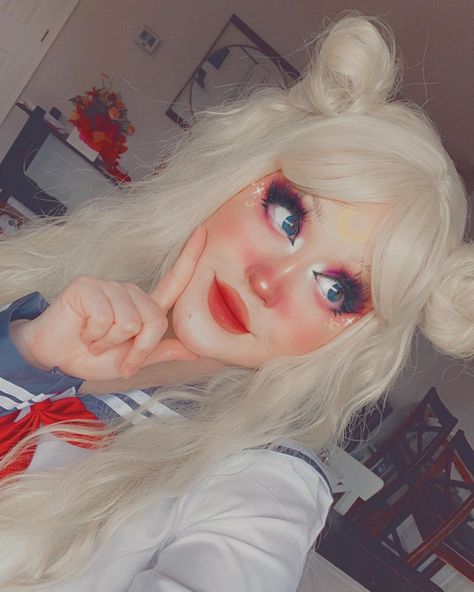 Sailor Moon Makeup Cosplay, Onigiri Nana, Alt Girl Aesthetic, Sailor Moon Makeup, Moon Makeup, White Liner, White Liners, White Moon, Style Goals