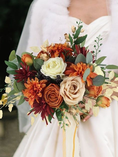 Wedding Cake Fall Colors, Fall Wedding Cakes, Fall Wedding Bouquets, Wedding Color, Wedding Color Schemes, Country Wedding, Bridal Bouquet, Wedding Colors, Fall Wedding