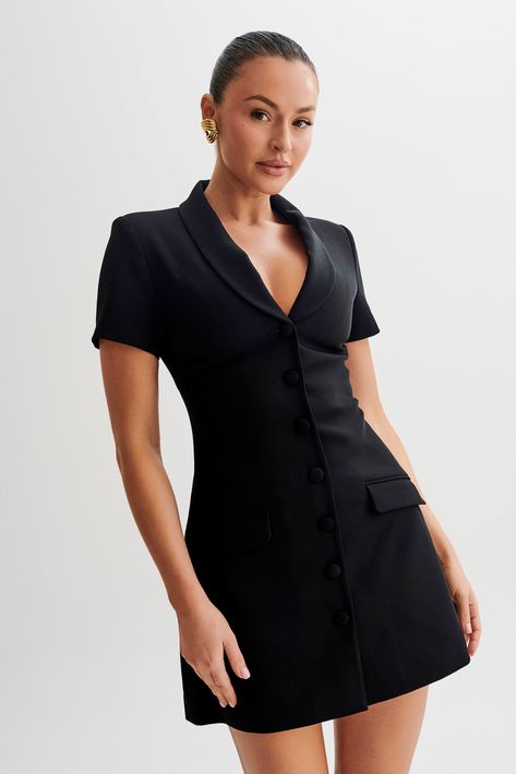 Short Dresses Formal Elegant With Sleeves, Work Formal Dress, Formal Business Attire Women Dresses, Business Outfits Dress, Simple Corporate Dress, Formal Dresses Office, Simple Office Dress Styles, Corporate Dress Styles, Professional Attire Women