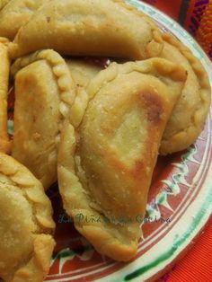 Corn Masa Shrimp Empanadas Shrimp Empanadas Recipe, Recipes With Masa Flour, Shrimp Empanadas, Maseca Recipes, Masa Recipes, Empanadas Dough, Salted Caramel Fudge, Baked Corn, Empanadas Recipe