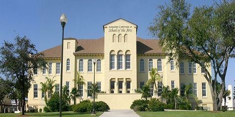 20 Best High Schools In Florida Broward College, Senior Secondary School, International Baccalaureate, High Schools, School Tops, Florida State University, Charter School, Extra Curricular Activities, Extra Curricular