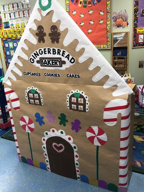 Christmas Book Fair Ideas, Gingerbread Themed Bulletin Board, Gingerbread House Classroom Decorations, Peppermint Forest Decorations School, Gingerbread Bakery Decor, Office Gingerbread House Cubicle, Gingerbread House Cubicle Decorations, Gingerbread Hallway Decorations, Gingerbread House Office Decorations