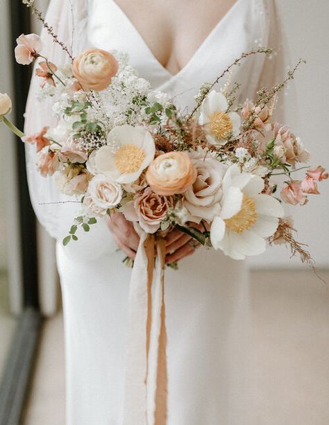 Trendy Bouquet Wedding, Spirea Flower Bouquet, Light And Airy Bouquet, Garden Flower Wedding Bouquet, Spring Neutral Wedding Flowers, Earthy Bridesmaid Bouquet, Bridal Arrangement Bride Bouquets, Muted Fall Wedding Bouquet, Wedding Summer Florals