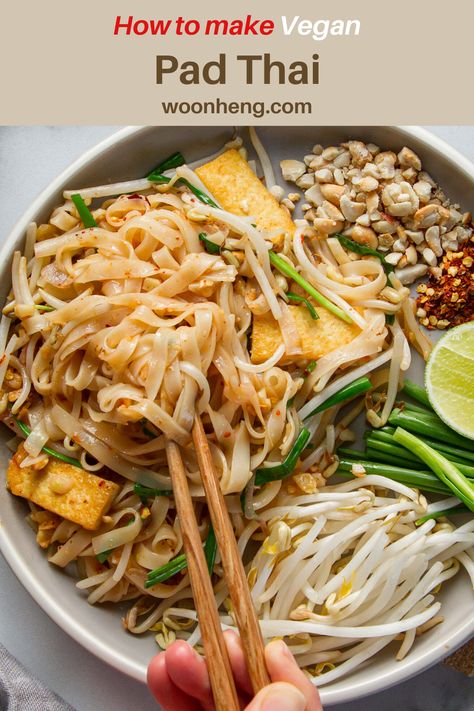 Vegan Bean Sprout Recipes, Pinch Of Yum Recipes, Vegan Pad Thai Sauce, Easy Vegan Pad Thai, Woon Heng, Vegan Noodle Recipes, Pad Thai Recipes, Vegan Pad Thai Recipe, Tasty Noodles Recipe