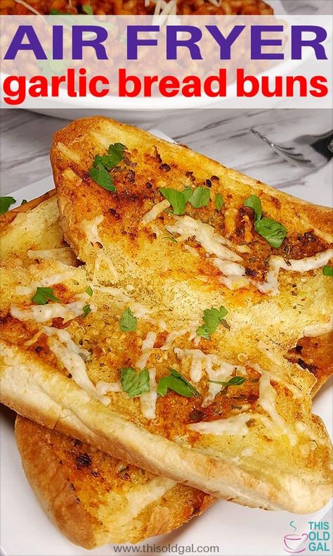 These Air Fryer Garlic Bread Buns brushed with simmered fresh Garlic Butter and topped with seasonings, will be the star of your meal. Air Fryer Garlic Bread, Air Fryer Garlic, Bread Buns, Air Fried Food, Air Fryer Oven Recipes, Butter Bread, Air Fry Recipes, Garlic Fries, Bread Bun