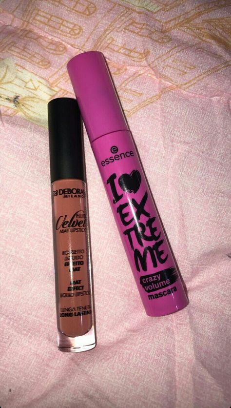 Makeup Streaks Snapchat, Makeup Snap, Snapchat Makeup, Alice Tea Party, Cute Images For Dp, Fancy Makeup, Blonde Hair Looks, Best Poses For Pictures, Perfume Lover