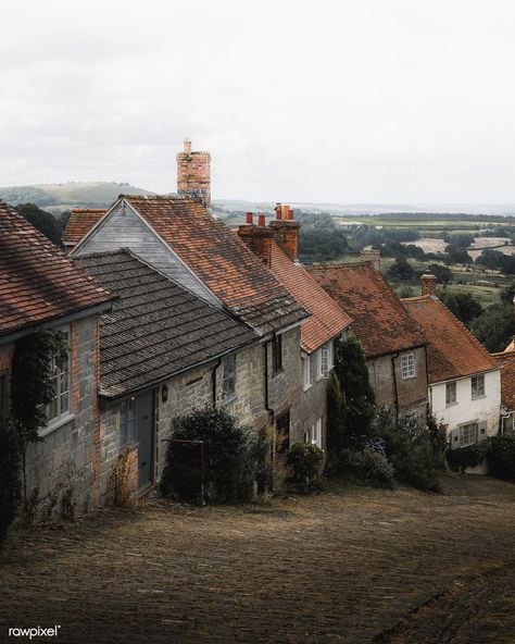 Old English village at Shaftesbury town in Dorset, England | premium image by rawpixel.com / Luke Stackpoole English Country Village Aesthetic, Old Town Buildings, Old English Village, English Village Aesthetic, Old Village Aesthetic, Old English Aesthetic, Old English Town, Old Town Aesthetic, Town Reference