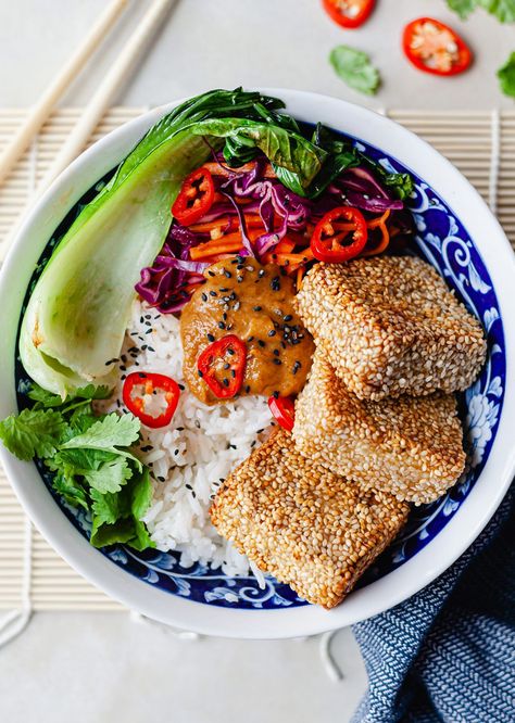 Satay Sesame Crusted Tofu Bowl Vegan Recipe Satay Tofu, Crusted Tofu, Marinated Tofu, Asian Inspiration, Healthy Peanut Butter, Think Food, Tofu Recipes, A Bowl, Your Eyes