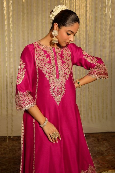 Buy Pink Kurta And Palazzo Silk Chanderi Embroidery Kiran Dori Mahika A-line Set For Women by Sheetal Batra Online at Aza Fashions. Chanderi Silk Suits, Kurta And Palazzo, Monday Outfit, Pink Anarkali, Pink Kurta, New Embroidery Designs, Punjabi Dress, A Line Kurta, Silk Organza