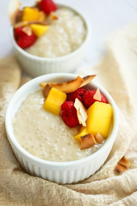 Dairy Free Tapioca Pudding, Vegan Tapioca Pudding, Coconut Milk Tapioca, Tapioca Pudding Recipe, Coconut Tapioca Pudding, Tapioca Dessert, Coconut Milk Pudding, Aip Desserts, Tapioca Pudding