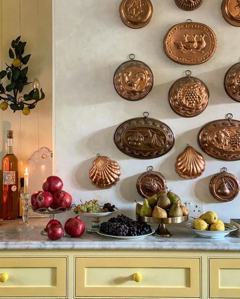 Skye McAlpine on Instagram: “I love my copper moulds: some of the shapes were given to me as gifts, some I picked up at flea markets, but mostly I’ve bought them second…” Dora Kitchen, Skye Mcalpine, Georgian Table, Bompas And Parr, Antique Display Cabinets, Autumn Country, Victorian House Interiors, Happy Sunshine, Ceramic Molds