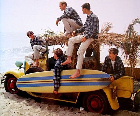 woody car - Google Search: Beach Rats, Dream Flat, Guitar Fender, Surf Music, Mavericks Surfing, Summer City, Photography Genres, Summer Loving, Surfboard Art