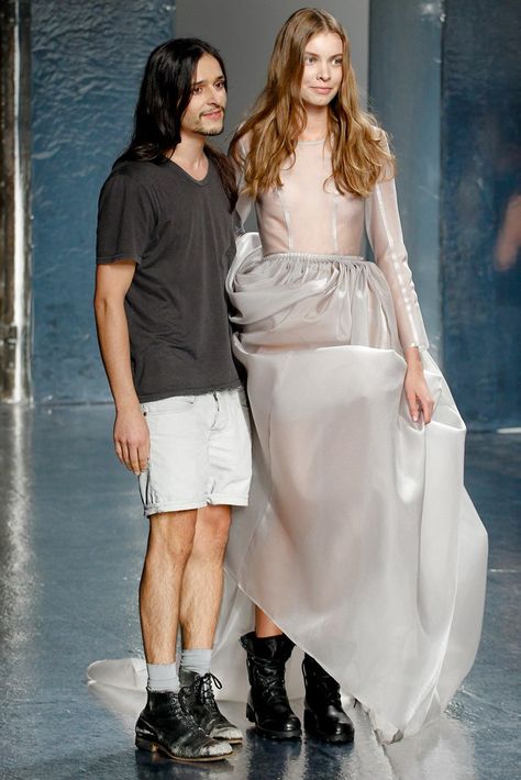 Theyskens' Theory Spring 2012 Ready-to-Wear Fashion Show - Olivier Theyskens and… Olivier Theyskens, Theyskens Theory, Modern Luxury, Wedding Sneaker, Peplum Dress, Designer Fashion, Fashion Show, Bell Sleeve Top, Personal Style