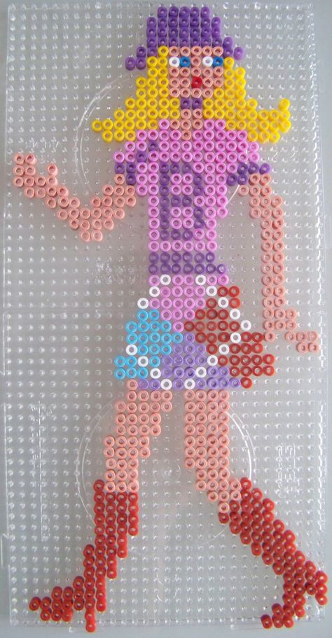 Barbie Perler, Pearl Beads Pattern, Fuse Bead Patterns, Hama Beads Design, Melting Beads, Barbie Birthday, Perler Beads Designs, Perler Bead Art, Perler Patterns