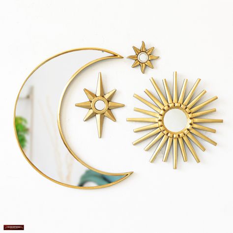 DECORATIVE MIRROR SET OF 4, "ETERNAL BRILLIANCE" - WALL DECOR - PERUVIAN HANDICRAFTS Peruvian mirrors crafting are a very old tradition that comes from the time of the spanish colonization of Peru (XV Century). These collection of art wall inspired by the stars and moon where they shines radiantly, illuminating the home with rays of gold light. Spectaculars mirrors in hand-carved wood covered in gold leaf. The peruvian art of painted glass (Cusco style) is reflected in these spectaculars handmad Sun And Moon Room Decor, Funky Wall Mirror, Small Gold Mirror, Sun And Moon Decor, Sun Moon Wall Decor, Sun Decor, Sun Mirror Over Bed, Sun And Moon Mirror Wall Decor, Moon Star Mirror