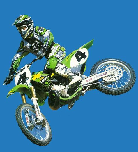 Ricky Carmichael KX250, I love the green! Nice!! Ricky Carmichael, Kawasaki Dirt Bikes, Bmx Pro, Kawasaki Kx 250, Ama Supercross, Dirt Biking, Kawasaki Bikes, Cool Dirt Bikes, Motorcycle Drawing