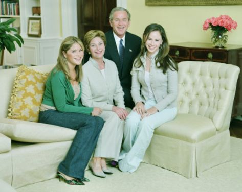 Laura Bush, Bush Family, Memoirs