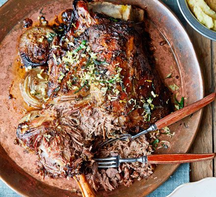 Slow-roasted shoulder of lamb, mmm supper tonight while the kids and I ride horses and swim, supper cooks 😋😋 Lamb Slow Cooker Recipes, Slow Cooker Lamb, Roast Lamb, Lamb Recipe, Lamb Shoulder, Roasted Onions, Lamb Dishes, Bbc Good Food, Lamb Roast