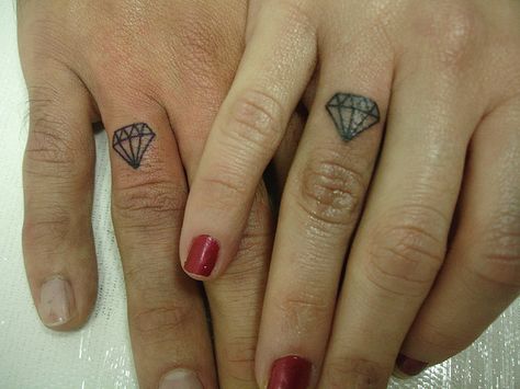 gems Finger Tattoo Couple, Diamond Tattoo Meaning, Diamond Finger Tattoo, Small Diamond Tattoo, Diamond Tattoo Designs, Wife Tattoo, Diamond Tattoo, Tattoo Finger, Gem Tattoo