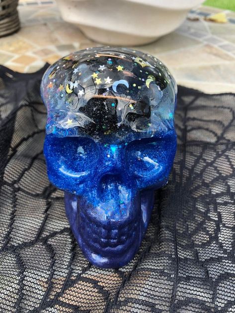 Full Moon Energy, Decorated Skulls, Galaxy Room, Witchy House, Skull Bedding Sets, Glass Casting, Scary Halloween Decorations Diy, Resin Pens, Moon Energy