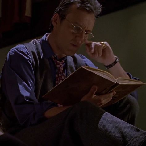 Rupert Giles Ripper, Rupert Giles Buffy, Giles Aesthetic, Rupert Giles Aesthetic, Buffy The Vampire Slayer Giles, Buffy The Vampire Slayer Aesthetic, Giles Buffy, Buffy Aesthetic, Rupert Giles