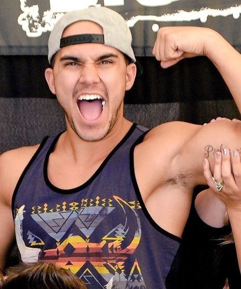 carlos pena jr; big time rush Rush Tattoo, Carlos Pena Jr, Bible Verse Tattoos, Hottest Male Celebrities, Big Time Rush, Attractive People, Big Time, Ex Husbands, Girls Eyes