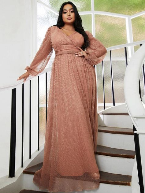 Mesh Prom Dress, Vintage Prom, Vestido Plus Size, Evening Dresses Plus Size, Prom Dresses Vintage, Popular Dresses, Evening Dresses Elegant, Maxi Dress Evening, Forever New