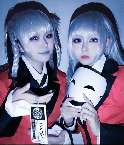 Ririka And Kirari, Momobami Twins, Kakegurui Cosplay, Kirari Momobami, Inuyasha Cosplay, Couple Cosplay, Anime Cosplay Ideas, Duo Costumes, Anime Group