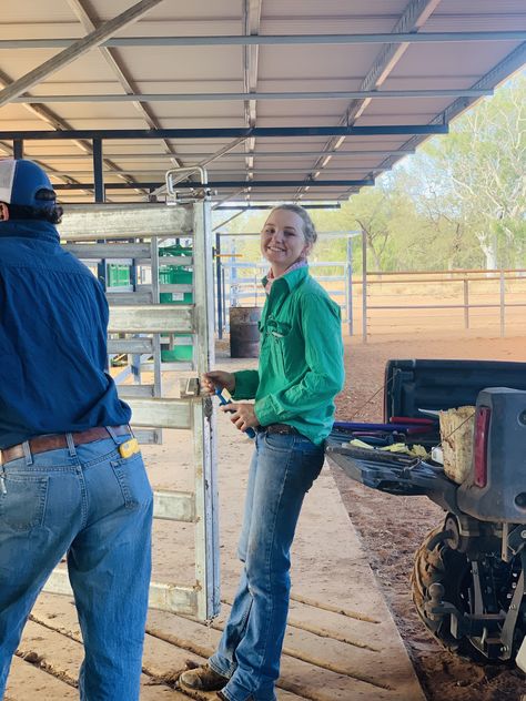 Mustering Cattle, Country Future, Fathers Daughter, Cattle Station, Pipe Fence, Job Goals, Cowboy Life, Country Girl Life, Western Photography