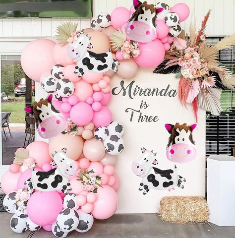 Cow Birthday Parties, Cow Baby Showers, Farm Themed Birthday Party, Fest Temaer, Cowgirl Birthday Party, Cow Birthday, Farm Birthday Party, Garland Arch, Baby Shower Party Supplies