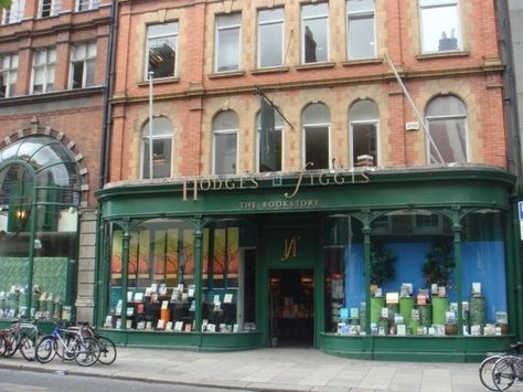 Hodges Figgis Bookstore in Dublin, Ireland.... Hodges Figgis, Moving To Ireland, Family Ancestry, Dublin Ireland, City Centre, Book Store, Study Abroad, Dream Vacations, Store Fronts