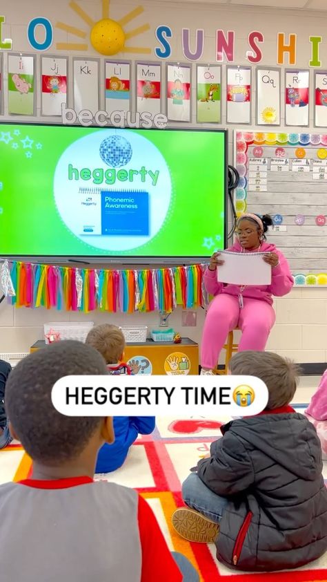 H E G G E R T Y💚🫶🏾✨ • • • i. just. love. heggerty. y’all. it only takes about 15 minutes but it’s jam packed with sooooooo much… | Instagram Heggerty Phonics Kindergarten, Ela Small Groups Kindergarten, Reading Games For Elementary Students, Small Group Reading Activities 1st Grade, Heggerty Phonemic Awareness Kindergarten, Kindergarten Reading Games, Snowman Kindergarten, First Grade Reading Games, Heggerty Phonemic Awareness