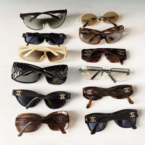 Channel Sunglasses, Funky Glasses, Y2k Sunglasses, Trendy Glasses, Cute Sunglasses, Stylish Glasses, Trendy Sunglasses, Girly Accessories, Chanel Sunglasses