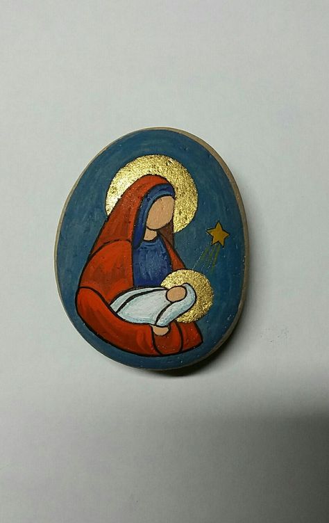 Rock Painting Nativity, Nativity Painted Rocks, Painted Rock Nativity, Tree Painted Rocks, Nativity Painting, Christmas Pebble Art, Diy Rock Art, Christmas Rock, Wood Painting Art