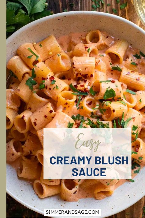 Blush Pasta Sauce, Red Wine Pasta Sauce, Blush Sauce, Garlic Cream Sauce Recipe, Pasta Sauce Recipes Easy, White Pasta Sauce Recipe, Pink Sauce Pasta, Pink Pasta, Vodka Sauce Recipe