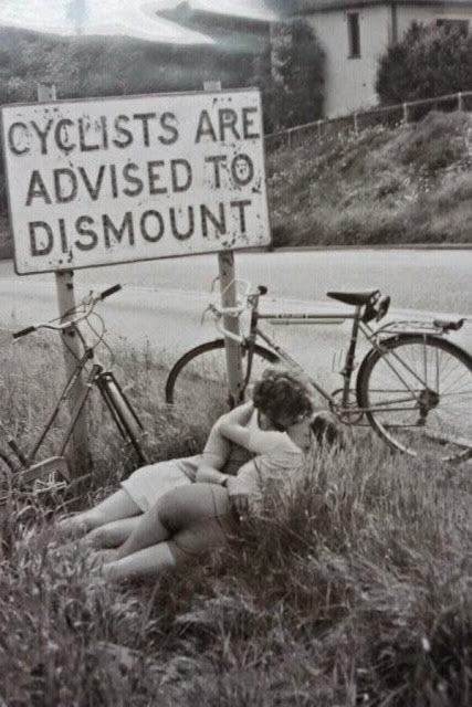 Vintage Lesbian, Blithe Spirit, Beach Cruisers, I Want To Ride My Bicycle, Photo Vintage, A Sign, Tandem, Vintage Photography, White Photography