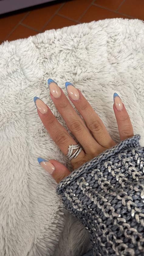 Light Blue And Silver Nails Almond, Blue French Tip With Glitter Line, Blue French Nails With Glitter, Light Blue Sparkle French Tip Nails, Light Blue Prom Nails Almond, Bridgerton Blue Nails, Silver And Light Blue Nails, French And Glitter Nails, Light Blue Almond Nails Design