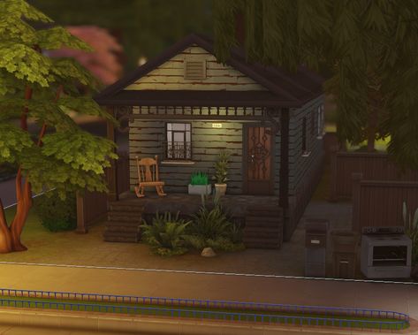 Sims 4 Southern Gothic, Sims 4 Abandoned House, Small Gothic House, Save File, Abandoned House, Willow Creek, Southern Gothic, Gothic House, Abandoned Houses