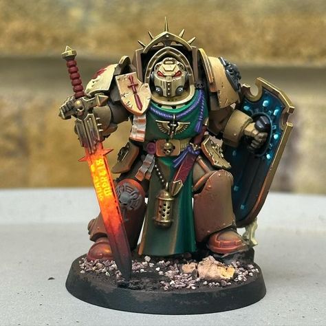 Tome Keepers 40k, Space Marine Paint Schemes, Dark Angels 40k Miniatures, Space Marine Miniatures, Warhammer 40k Painting, Warhammer Dark Angels, Warhammer Marine, Warhammer 40k Tabletop, Dark Angels 40k