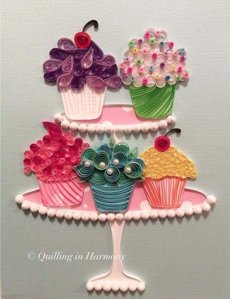 Quilled Cupcakes, Quilling Cupcake, Cupcakes Display, Quilling Cake, Neli Quilling, Paper Quilling Tutorial, Arte Quilling, Paper Quilling Flowers, Quilling Work