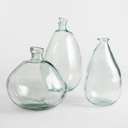 30+ Favorite Decor Pieces Under $40 - House by Hoff Life On Virginia Street, Vase Transparent, Recycled Glass Vases, Young House Love, Modern Rustic Decor, Coastal Living Rooms, Coastal Living Room, Decor Pillows, Clear Glass Vases