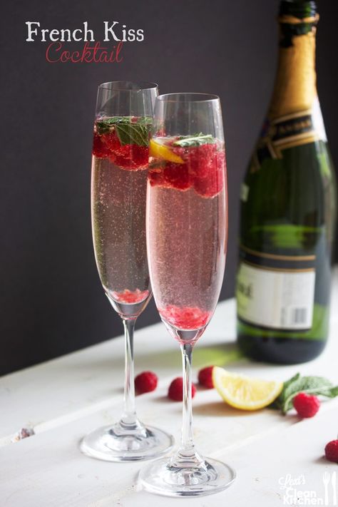 Low Calorie Alcoholic Drinks, Kiss Cocktail, Lexi's Clean Kitchen, French Party, Wedding Signature Drinks, French 75, Liquor Drinks, Liquid Courage, Festive Drinks