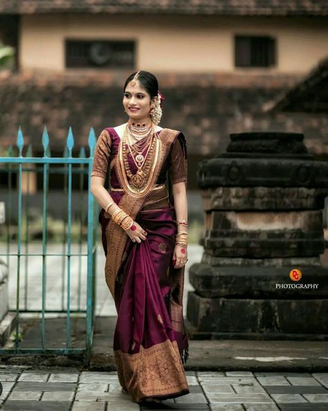 Maroon Bridal Saree South Indian, Hindu Wedding Saree, Muhurtham Saree, Dangal Movie, Marriage Outfit, Wedding Matching Outfits, Engagement Dress For Bride, South Indian Bride Saree, Indian Bride Poses