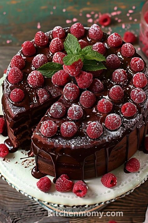 Perfect Chocolate Raspberry Truffle Cake Recipe for Every Occasion Truffle Cake Recipe, Chocolate Souffle Cake, Truffle Filling, Chocolate Cake Layers, Raspberry Trifle, Raspberry Truffle, Raspberry Ganache, Raspberry Cocktail, Truffle Cake