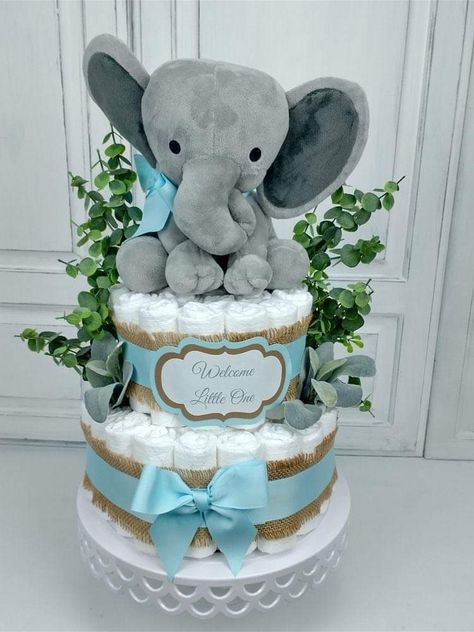 Pampers Cake, Cake Baby Boy, Elephant Diaper Cake, Burlap Baby Showers, Girl Baby Shower Centerpieces, Elephant Baby Shower Boy, Cake Boy, Idee Babyshower